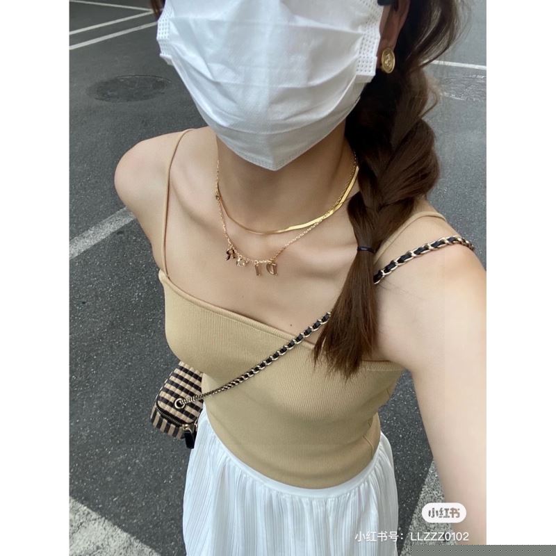 ch**an D*or necklaces